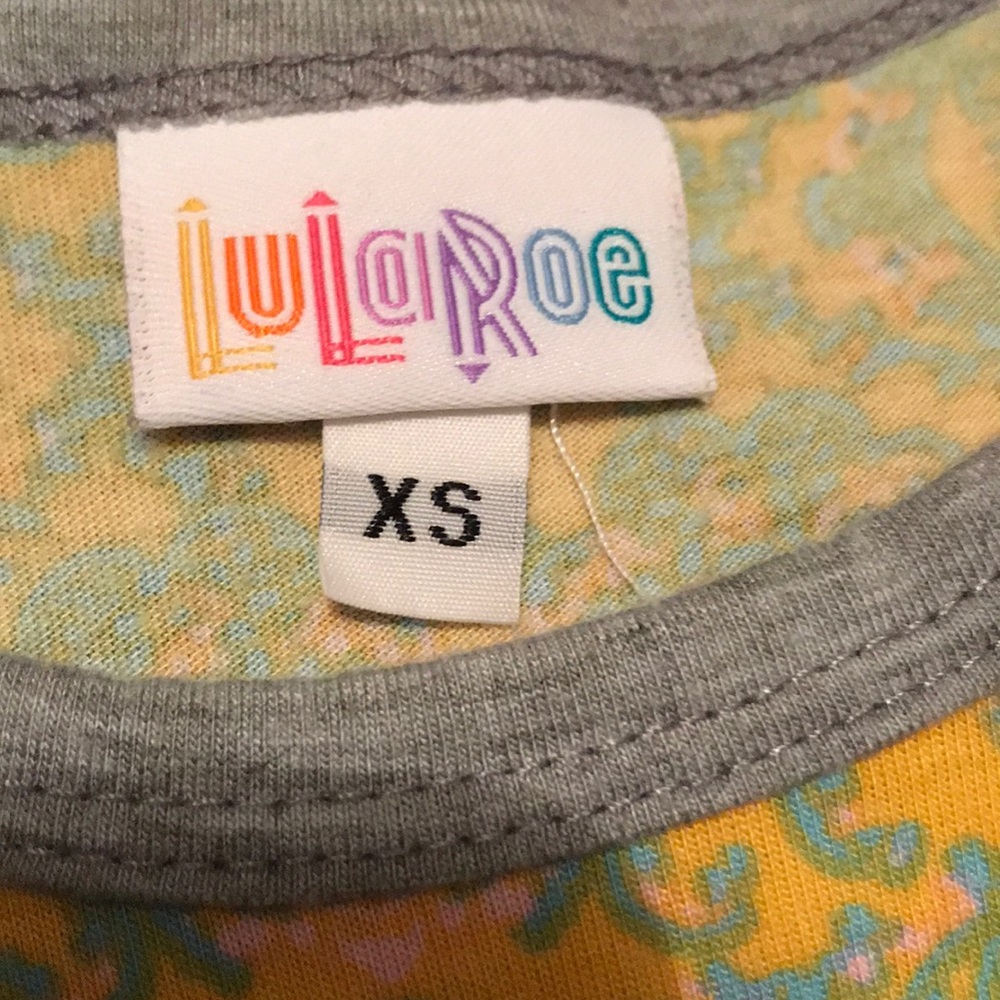 Lularoe Randy Top - Picture 3 of 4